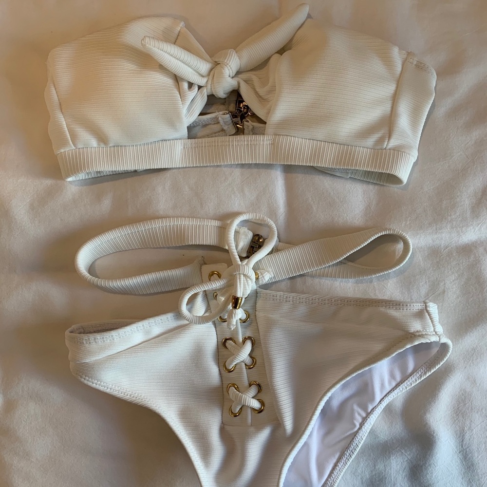 White cut out bandeau ribbed bikini lace up